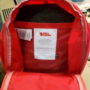 Fjallkraven Kånken backpack Coral neon pink